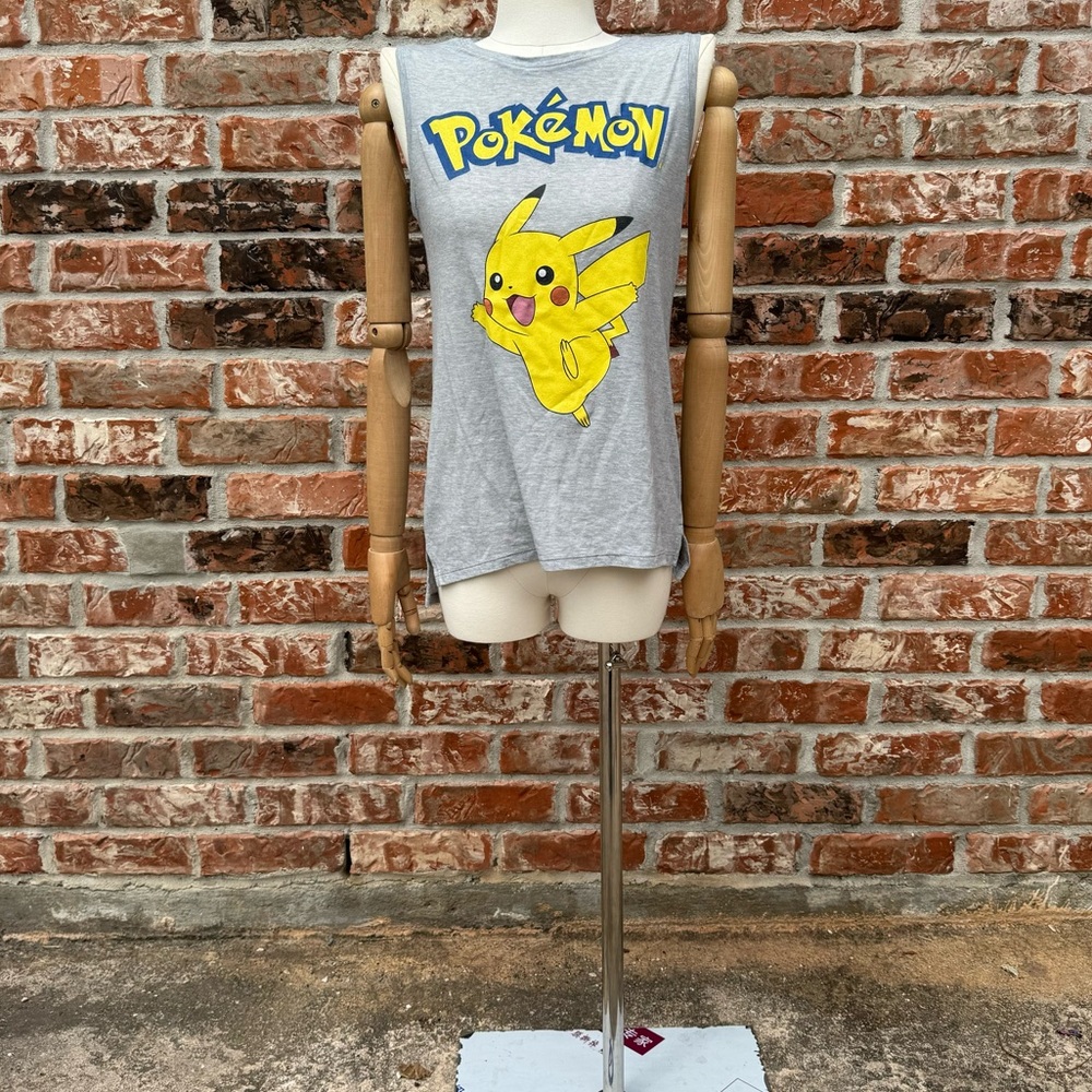 Grey Pikachu Pokémon brand muscle tee / S / Excellent condition - Picture 7 of 11